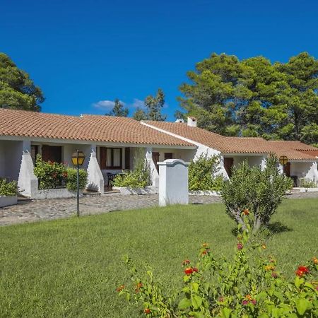 Nicolaus Club Li Cucutti Hotel Agrustos Exterior photo